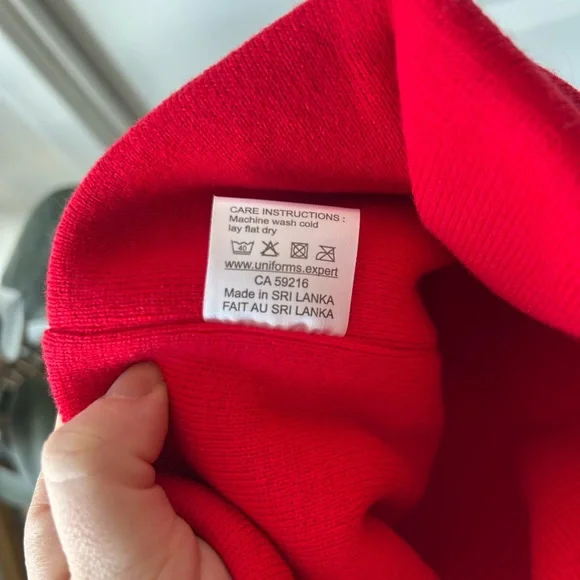 TTC Toque BNWOT - Picture 4 of 4